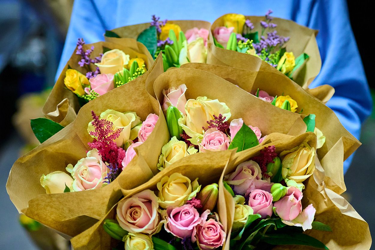 Direct Flower Solutions from grower to you, custom bouquets